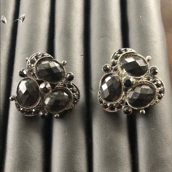 Handcrafted Cufflinks - Picture 1 of 3